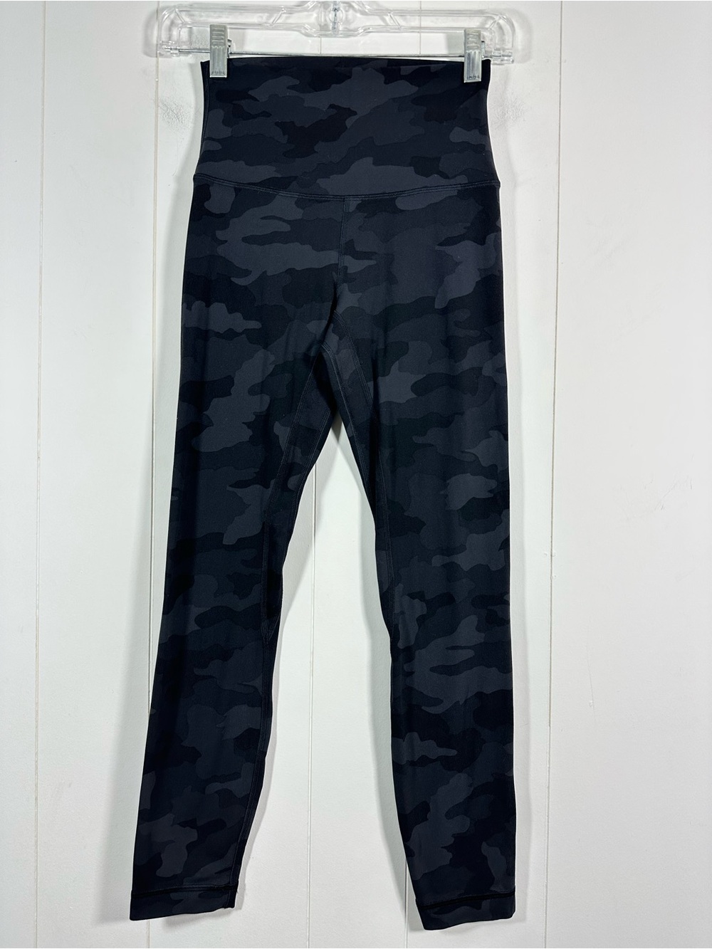 lululemon Sz 4 Women’s Ankle Leggings Black & Gray Camo Yoga Athletic Pants